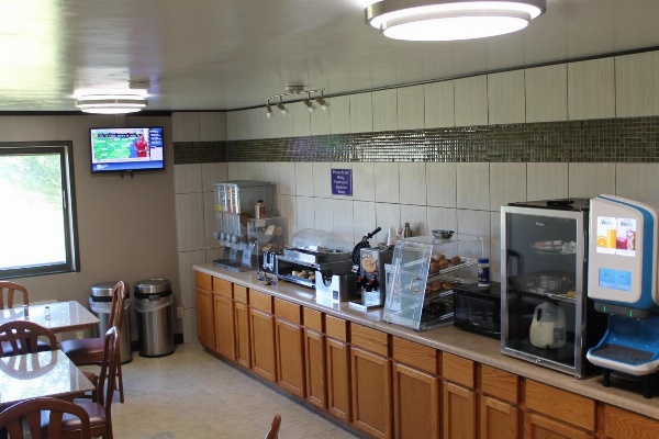 Columbus Inn image 7