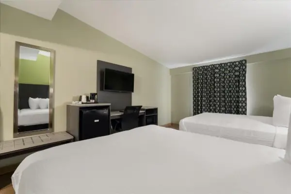 SureStay Hotel by Best Western Columbus Downtown 6
